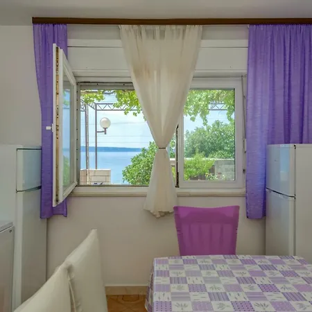 Appartement Luce Podstrana